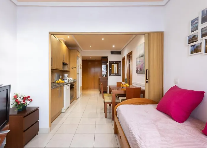 Home2Book Amazing View Apart Floor 25 Santa Cruz
